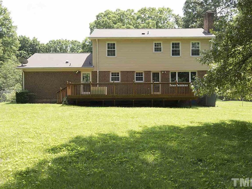 2nd image of 233 Woods Ream Dr