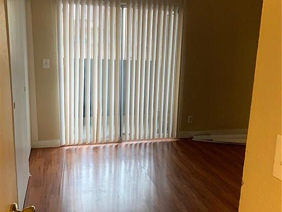 3rd image of 4744 W Twain Ave APT B