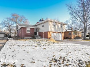 1424 Willow Rd, Homewood, IL 60430