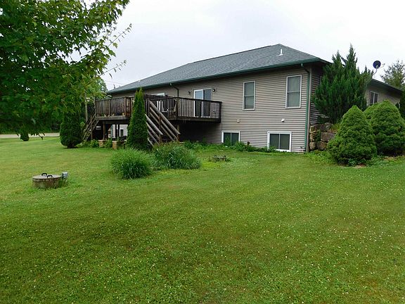 3rd image of N6929 Hidden Valley Dr