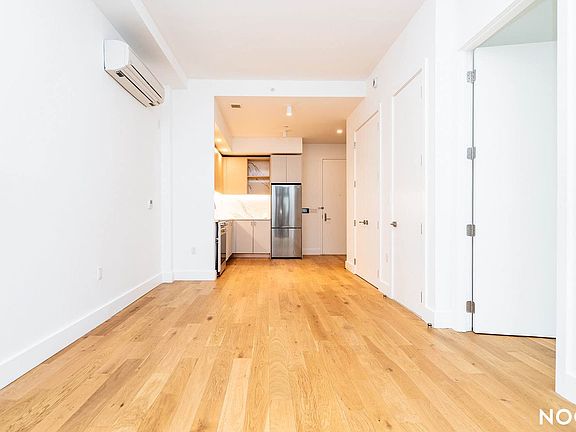 3rd image of 38-38 32nd St #541