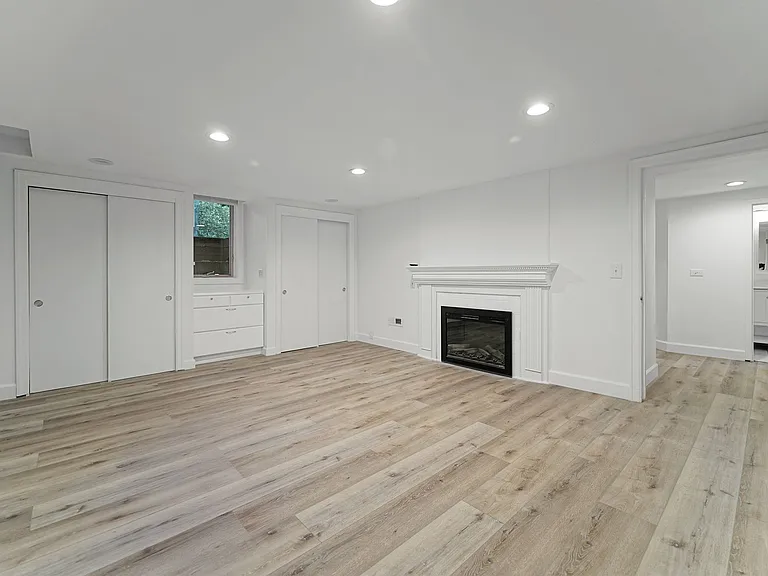 3801 SW Hamilton St — Photo 25
