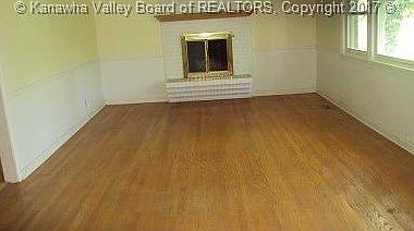 2nd image of 1513 W Summit Dr