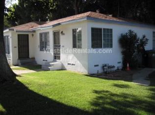 13920 Victory Blvd, Van Nuys, CA 91401
