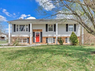 6333 Greenway Dr, Roanoke, VA, 24019
