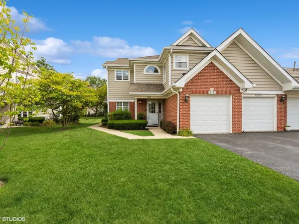 313 Sheffield Dr, Schaumburg, IL 60194