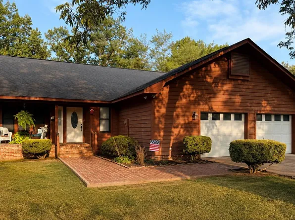 306 Forrest Dr, Newport, AR 72112
