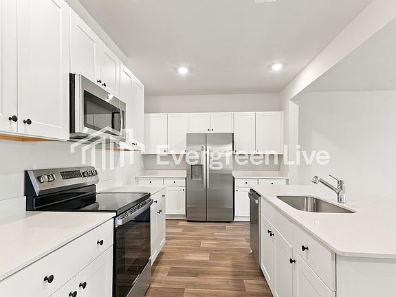 3rd image of 129 Green Thistle Way