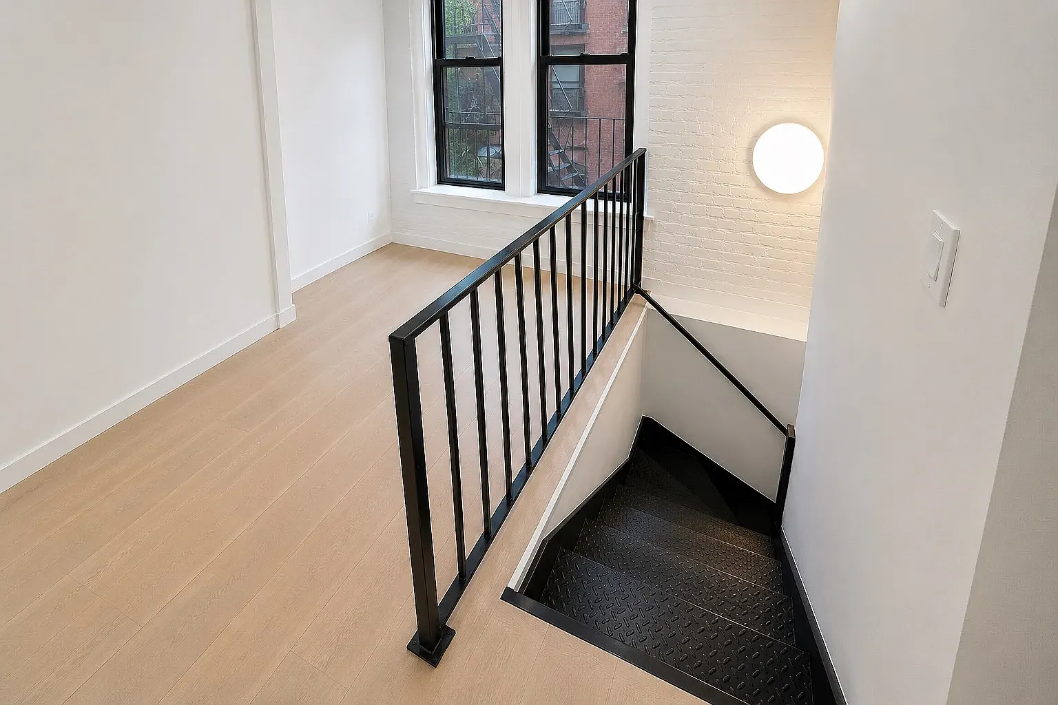 280 Mulberry Street — Photo 2