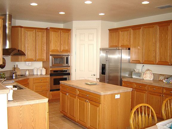 Custom Kitchen, Stainless Steel Appliances