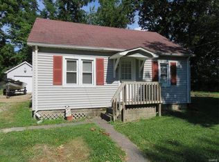 6011 Boyd St, Godfrey, IL 62035