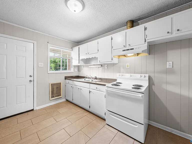 4003 Patton Rd SW #B — Photo 8