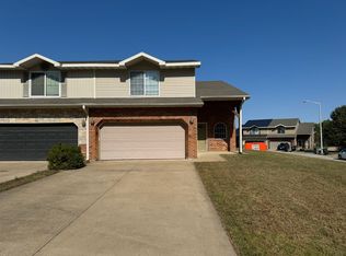 150 Hickory Ridge Dr, Saint Robert, MO 65584