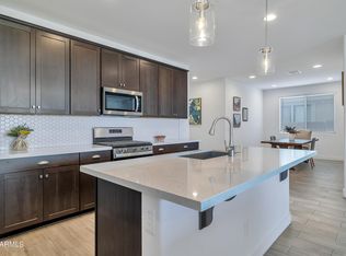 2830 W Apollo Rd, Phoenix, AZ 85041