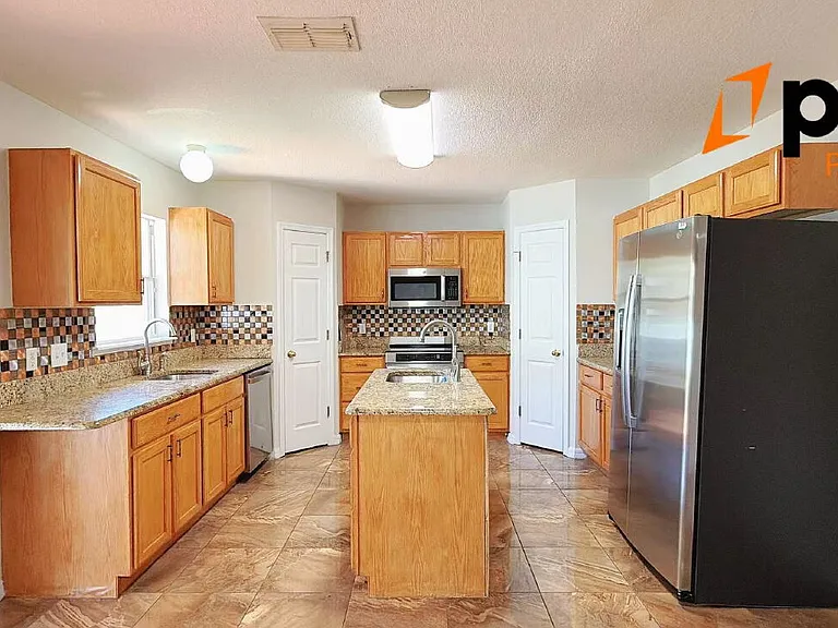 5328 Michael Dr — Photo 13