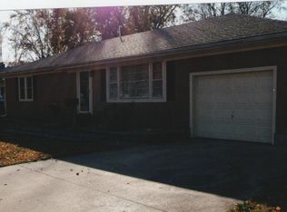 406 S High St, Butler, MO 64730