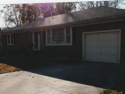 406 S High St, Butler, MO, 64730