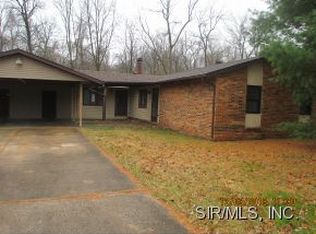 304-306 Bobbie Dr, Swansea, IL