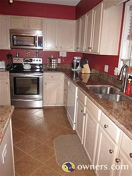 2nd image of 2415 Adams Farm Ct