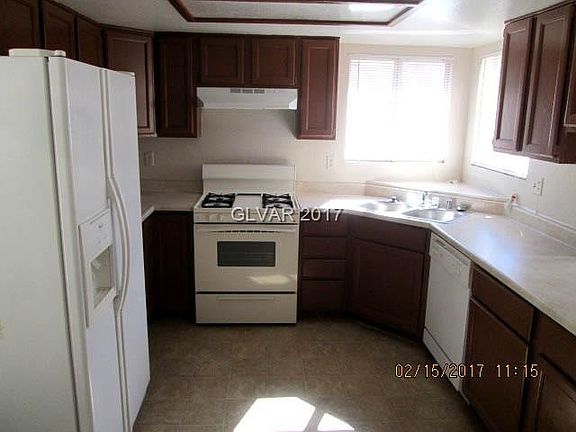 4th image of 4195 Pasternak Dr #0