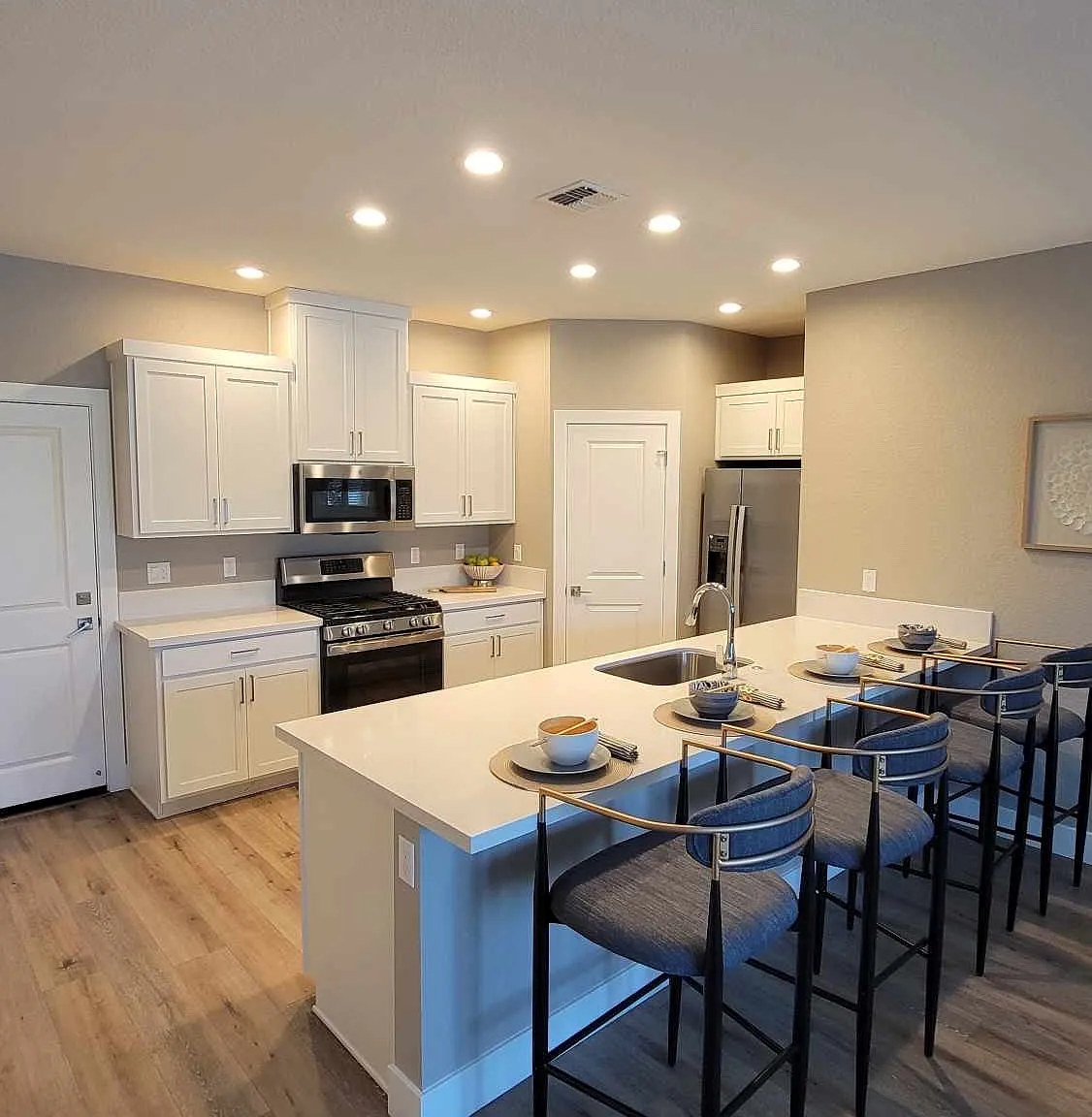 Roseview Townhomes — Photo 1