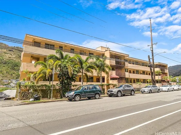 2140 10th Ave APT 103, Honolulu, HI 96816