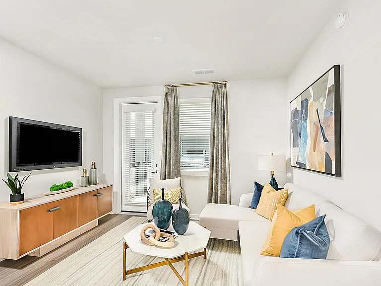 Residences at SweetBay — Photo 36