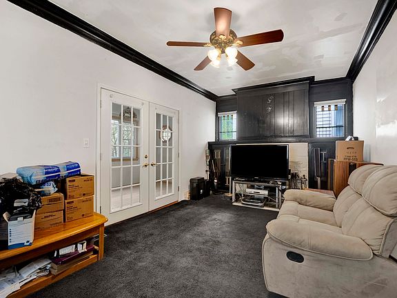 4th image of 4829 W Hutchinson St