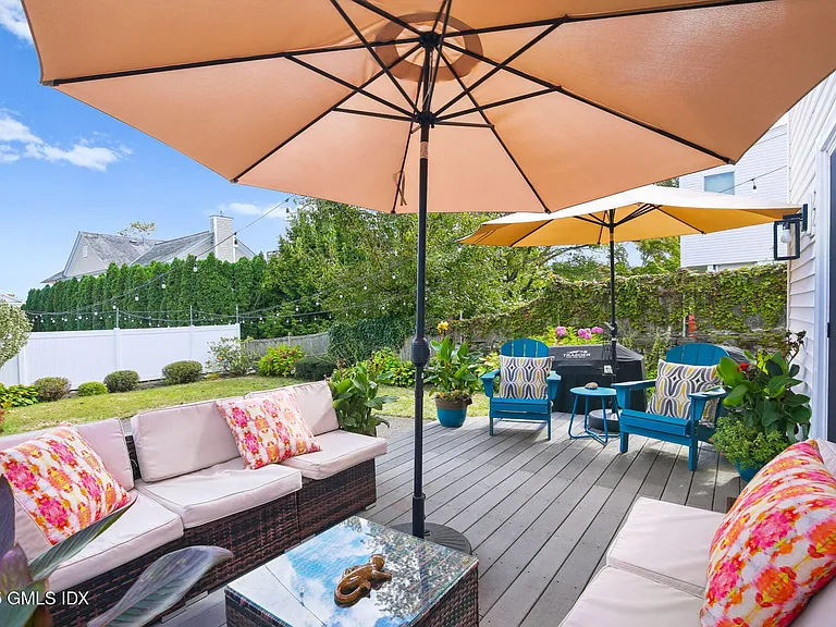 41 Ridge St #1 — Photo 35