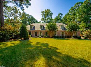 7 Bent Tree Ct, Little Rock, AR 72212