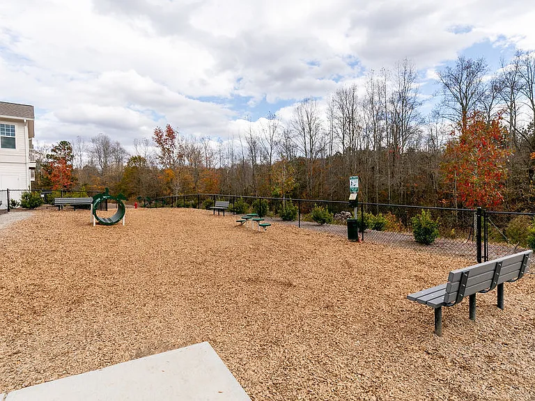 Gibson Flowery Branch Apartments — Photo 24