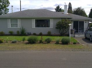 8338 NE Webster St, Portland, OR 97220