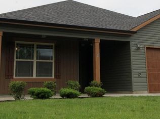 1048 Fuji Ln, Clarksville, TN 37040
