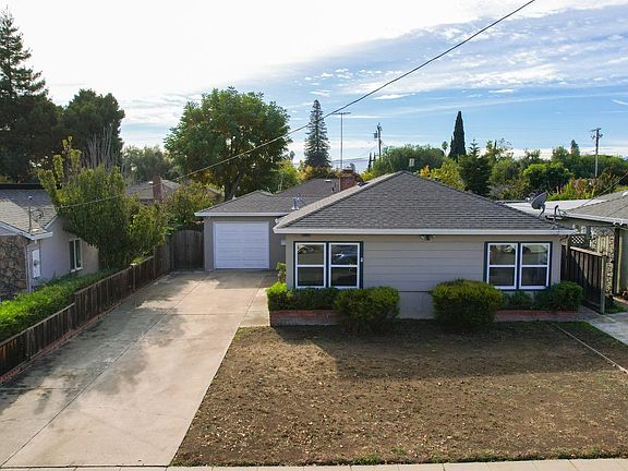 2nd image of 622 Bryan Avenue