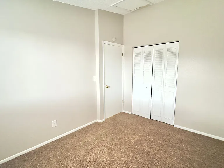 2340 Split Rock Dr — Photo 15