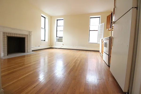 Rented by Luxor Homes & Investment Realty | media 12