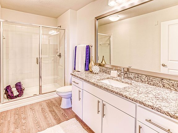 Lofts at Uptwon Altamonte Upgraded Bathroom