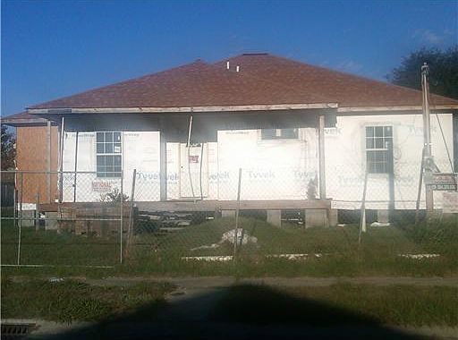 1st image of 7541 Weaver Dr