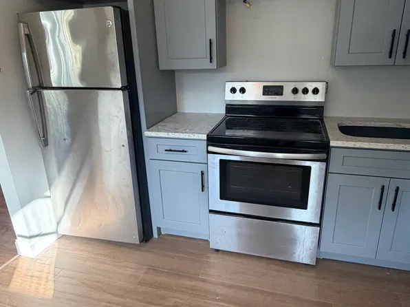 103 Euclid Ave #2, Stamford, CT 06902