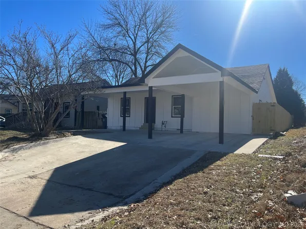 3324 E King Pl, Tulsa, OK 74115