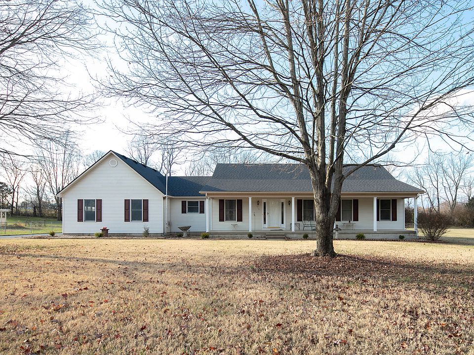 1st image of 115 Greystone Dr
