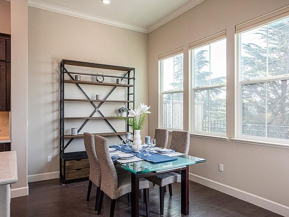 5th image of 1006 Ocean View Ave