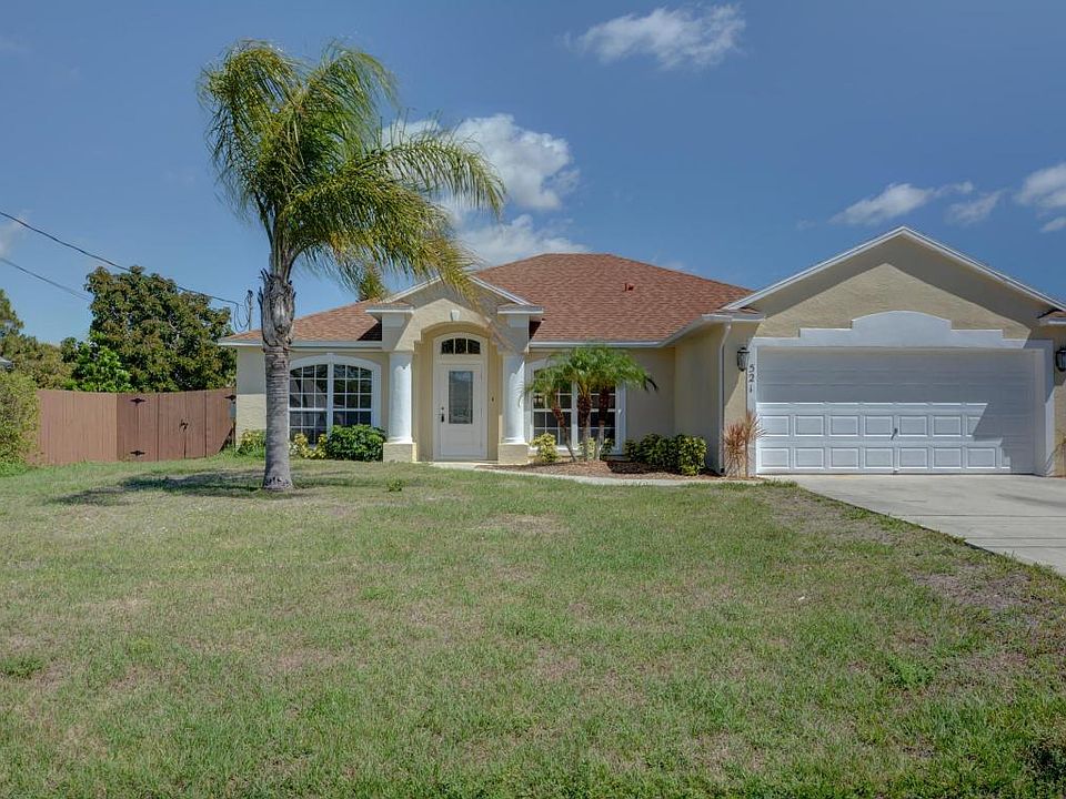 1st image of 521 SW Lairo Ave