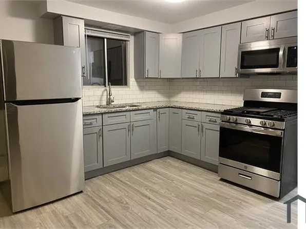 4634 W 79th St #3N, Chicago, IL 60652