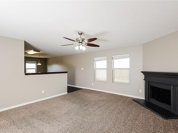 2nd image of 4865 Parkview Hills Ln