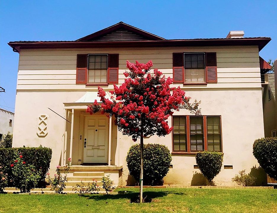 1st image of 2114 Pine St