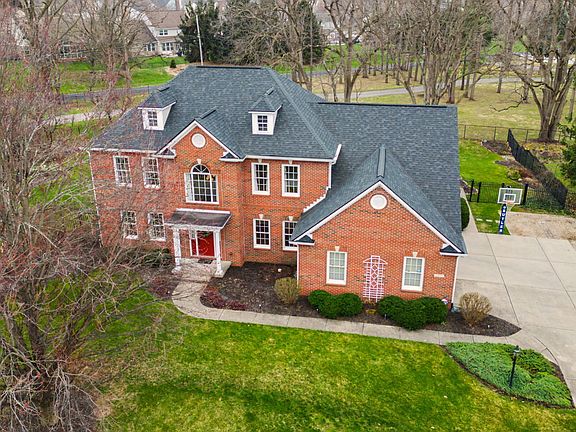 2nd image of 5787 Coopers Hawk Dr