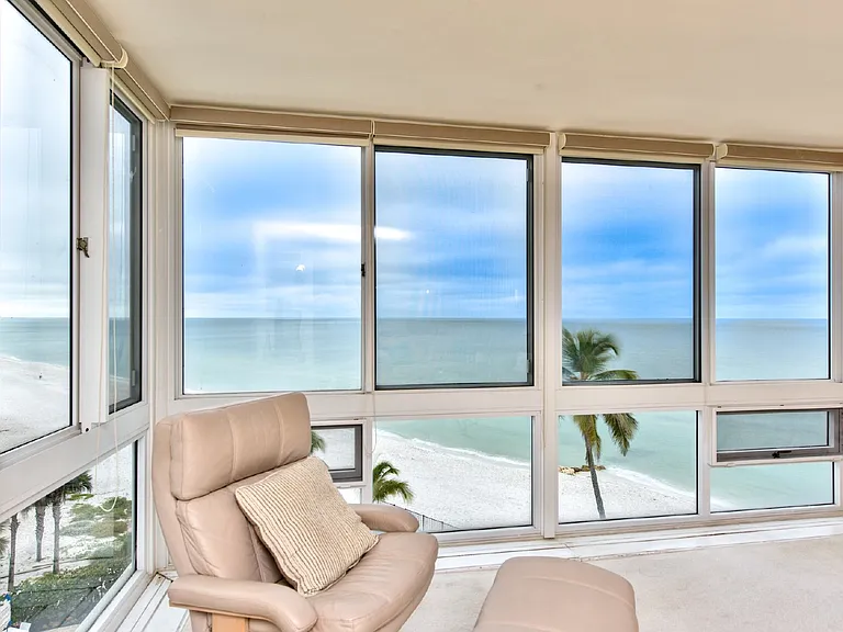 2121 Gulf Shore Blvd N #503 — Photo 1