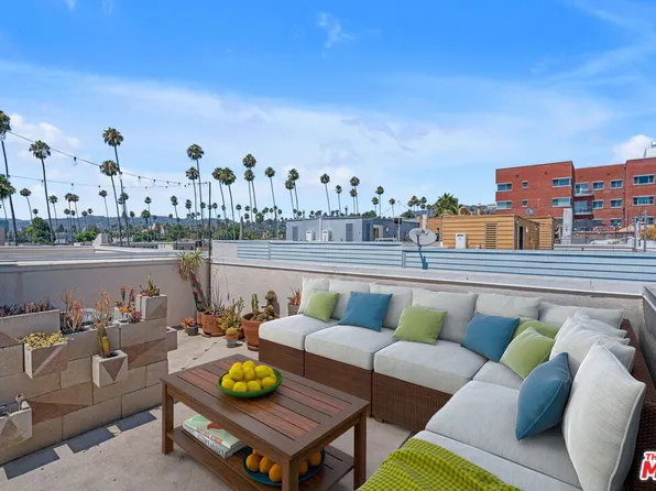5636 Observation Ln, Los Angeles, CA 90028