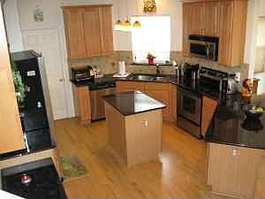 2nd image of 19 Norwegian Wood Dr